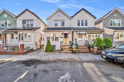 9410 82nd Pl, New York, NY 11416
