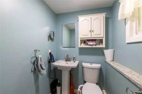 Bath - 36 Baldwin Dr, Wappinger, NY 12590 photo 2 of 2