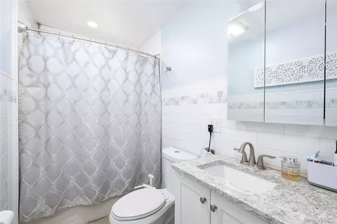 Bath - 36 Baldwin Dr, Wappinger, NY 12590 photo 1 of 2