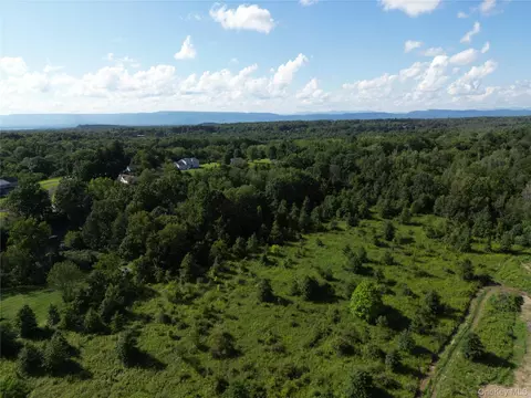 View/Area - 22 Lindsey Ct, Plattekill, NY 12568 photo 9 of 17