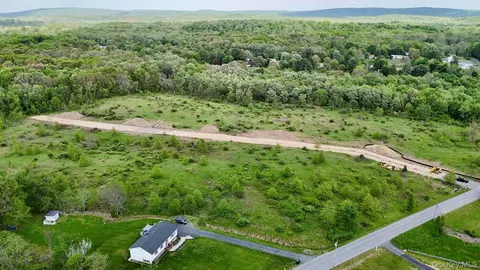 View/Area - 22 Lindsey Ct, Plattekill, NY 12568 photo 15 of 17