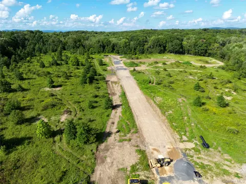 View/Area - 22 Lindsey Ct, Plattekill, NY 12568 photo 3 of 17