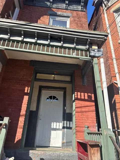 15 15 City Ter, Newburgh, NY 12550