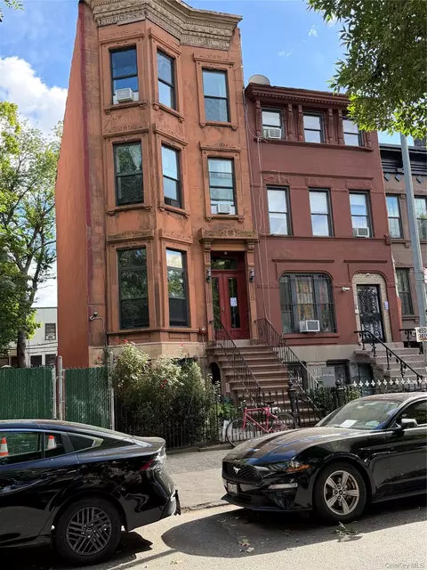 900 Greene Ave # A, New York, NY 11221 photo 4