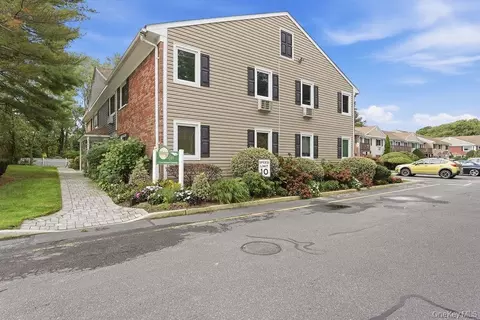 Other - 40 W 4th St #214, Patchogue, NY 11772 photo 5 of 7
