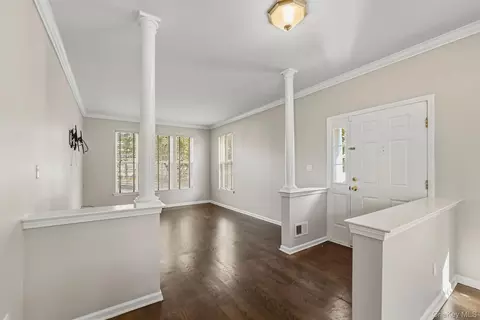 Living - 24 Ford Ct, Monroe, NY 10950 photo 3 of 8