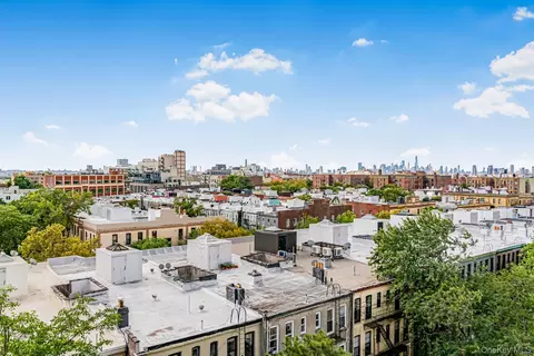39-60 54th St #8S, Woodside, NY 11377