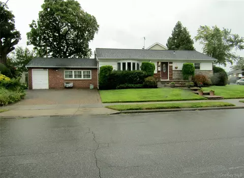 519 Bieling Rd, Elmont, NY 11003