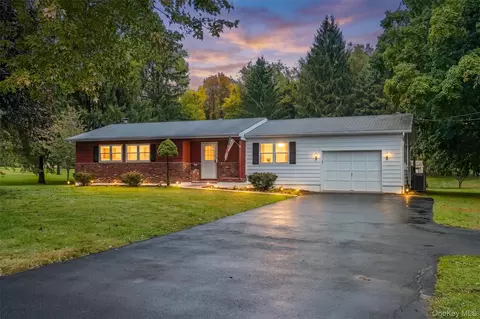160 County Route 1, Warwick, NY 10990
