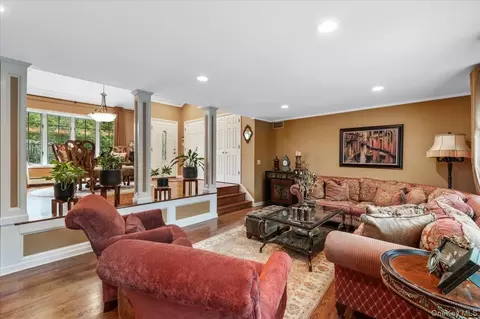 Other - 3 Jerold St, Plainview, NY 11803 photo 4 of 6
