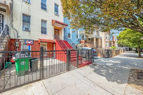 150 Norwood Ave, Brooklyn, NY 11208