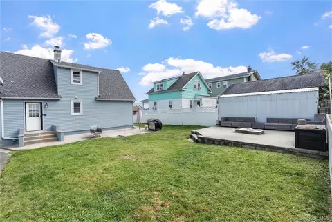 Exterior - 95 Aka 93 Sumner Ave, Yonkers, NY 10704 photo 4 of 5