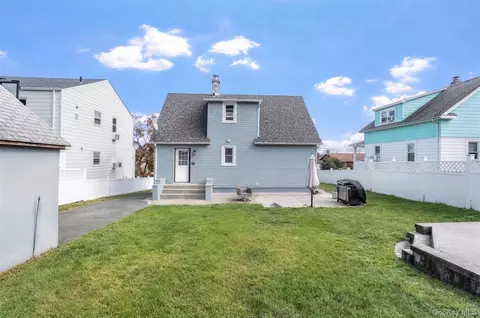 Exterior - 95 Aka 93 Sumner Ave, Yonkers, NY 10704 photo 5 of 5