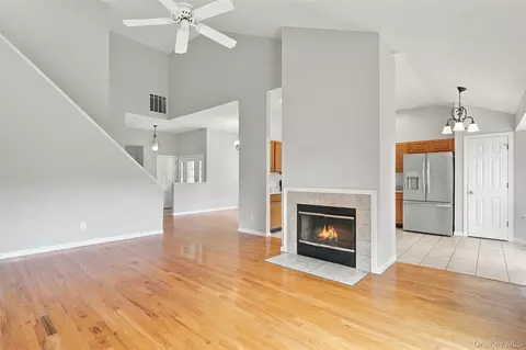 Living - 60 Tee Ln, Red Hook, NY 12571 photo 4 of 9