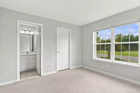 Bedroom - 60 Tee Ln, Red Hook, NY 12571 photo 2 of 3