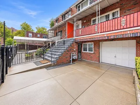 3919 Grace Ave, New York, NY 10466