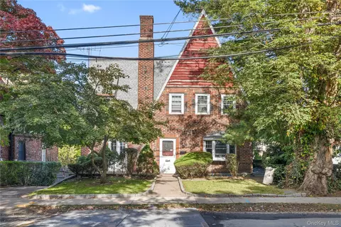 31 Aka 33 Cross St, Yonkers, NY 10708