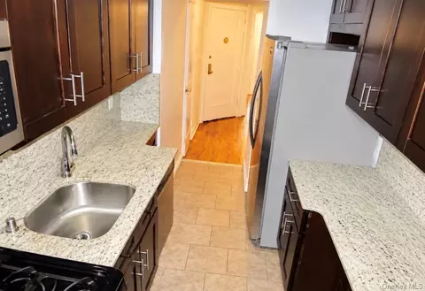 141-17 79th Ave #2, Flushing, NY 11367 photo 5