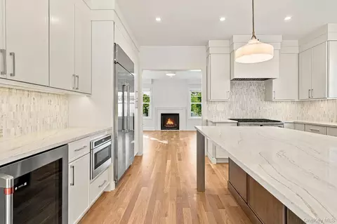 Kitchen - 72 Orchard Ave, Rye, NY 10580 photo 4 of 5