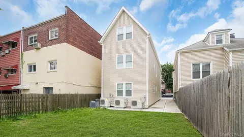 Exterior - 3964 Duryea Ave, New York, NY 10466 photo 3 of 3