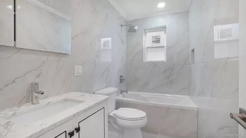 Bath - 3964 Duryea Ave, New York, NY 10466 photo 2 of 3