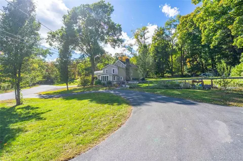 Exterior - 311 Old Mill Rd, Wallkill, NY 12589 photo 11 of 11
