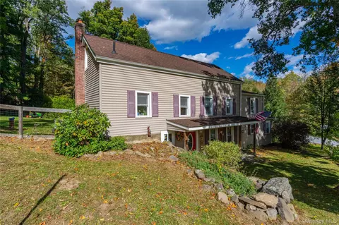 Exterior - 311 Old Mill Rd, Wallkill, NY 12589 photo 10 of 11