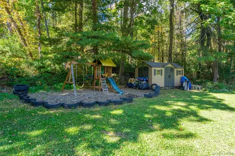 Exterior - 311 Old Mill Rd, Wallkill, NY 12589 photo 7 of 11