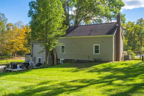Exterior - 311 Old Mill Rd, Wallkill, NY 12589 photo 5 of 11