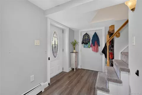 Entry Way - 311 Old Mill Rd, Wallkill, NY 12589 photo 1 of 3