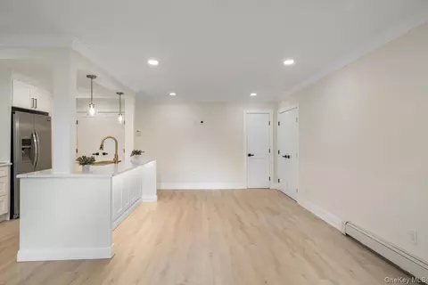 Living - 263 River Ave #19, Patchogue, NY 11772 photo 1 of 1