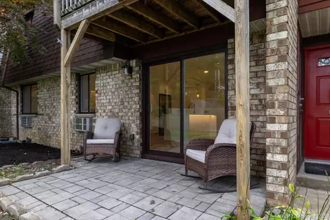 Exterior - 263 River Ave #19, Patchogue, NY 11772 photo 2 of 8