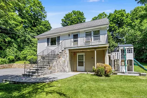 471 Tonetta Lake Rd, Southeast, NY 10509