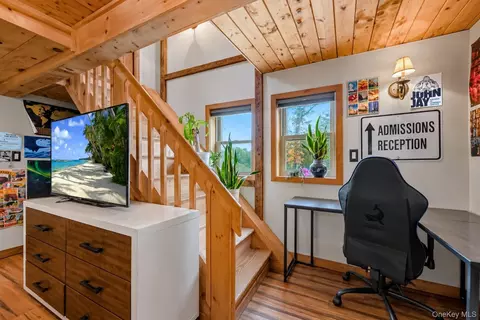 Other - 2 Iris Rd, Cornwall, NY 12518 photo 5 of 8