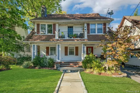 167 Coligni Ave, New Rochelle, NY 10801
