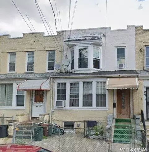 95-19 80th St, New York, NY 11416