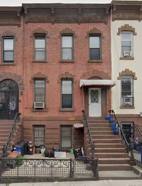 345 57th St, Brooklyn, NY 11220