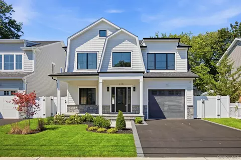 400 Langley Ave, West Hempstead, NY 11552