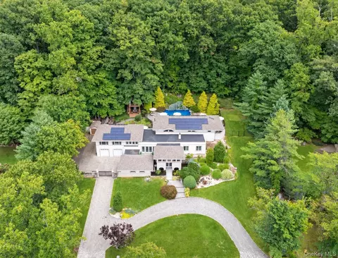 46 Sprain Valley Rd, Greenburgh, NY 10583