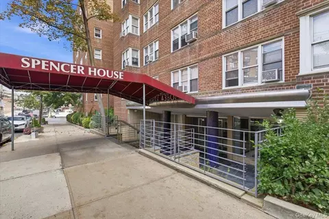 4380 Vireo Ave #4T, New York, NY 10470