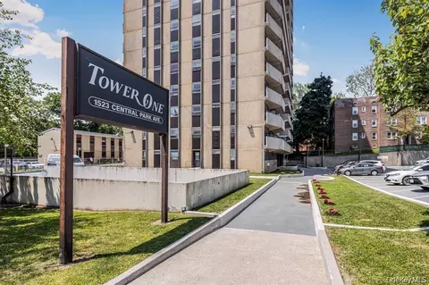 1523 Central Park #8F, Yonkers, NY 10710
