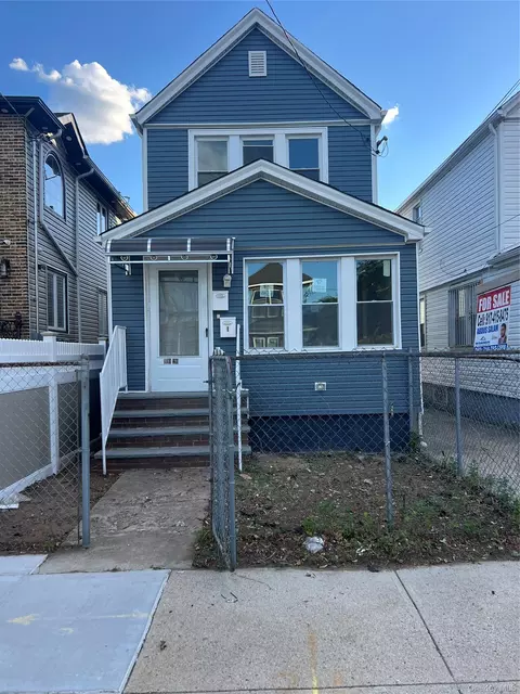 110-20 Union Hall St, Jamaica, NY 11433