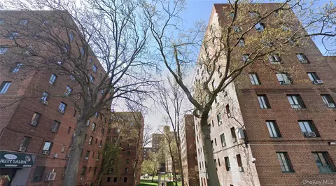 2120 E Tremont Ave #3H, New York, NY 10462