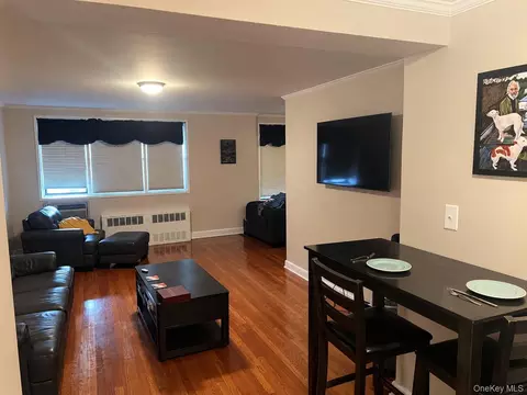 84-20 153rd Ave #6F, Howard Beach, NY 11414