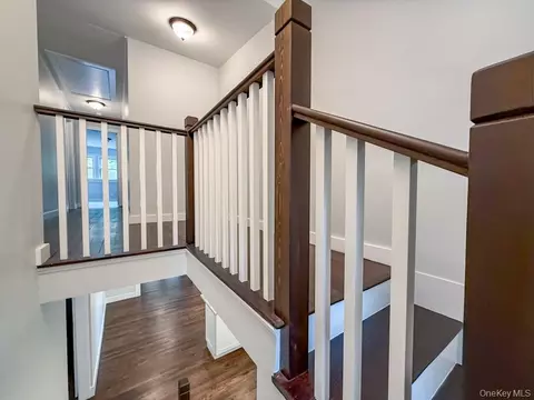 Entry Way - 616 Union Ave, Peekskill, NY 10566 photo 3 of 6