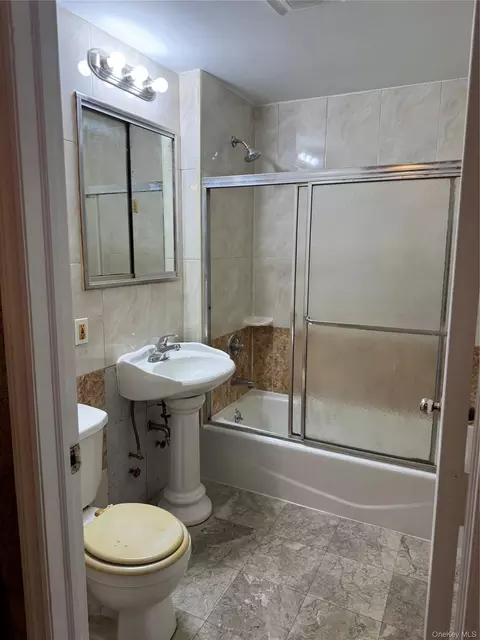 13237 Pople Ave #1A, Flushing, NY 11355 photo 2