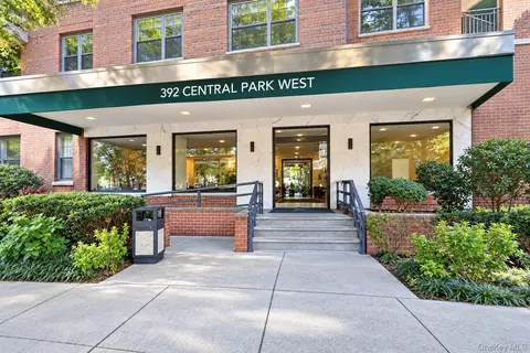 392 Central Park W #2R, New York, NY 10025