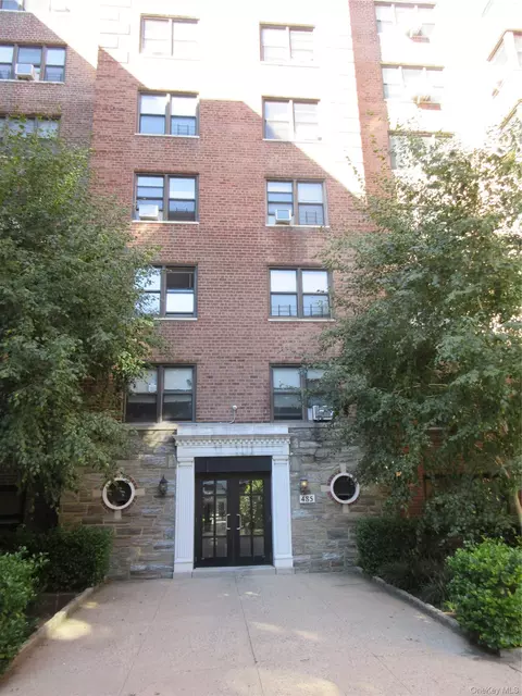 485 E Lincoln Ave #212, Mount Vernon, NY 10550