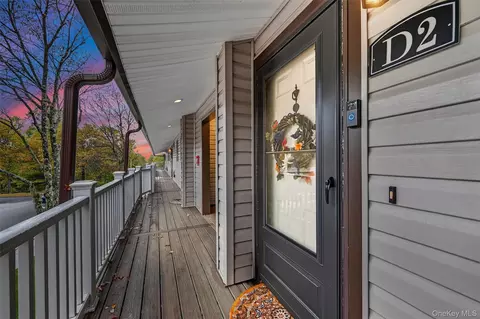 41 Berwynn Rd #2D, Harriman, NY 10926