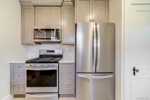 Kitchen - 943 Main St, Fishkill, NY 12524 photo 4 of 4